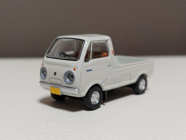 トミカリミテッドヴィンテージ LV-185b マツダ ポーターキャブ 一方開