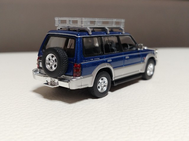 トミカリミテッドヴィンテージネオ LV-N206a 三菱 パジェロ ミッド