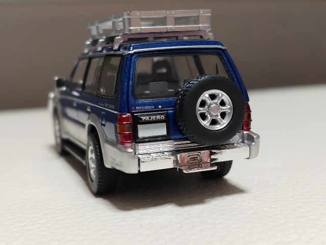 トミカリミテッドヴィンテージネオ LV-N206a 三菱 パジェロ ミッド