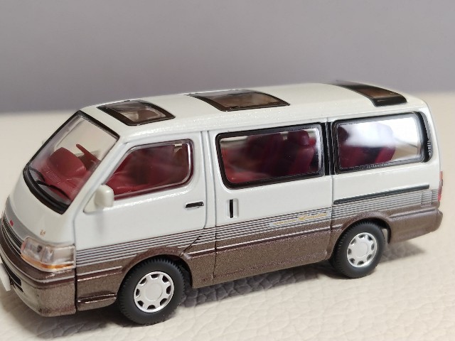 トミカ リミテッド ヴィンテージ ネオ LV-N208a トヨタ ハイエース TOMYTEC トミカリミテッドヴィンテージネオ LV-N208a トヨタ