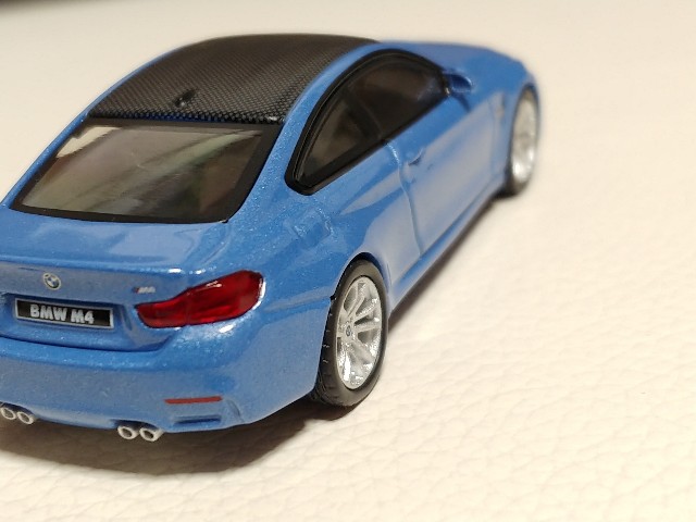 1/43 herpa製　 M4 F82 ヤスマリーナブルー TSM MINI GT BMW M4 ヤスマリーナブルー - ミニカーでFreude am Fahren