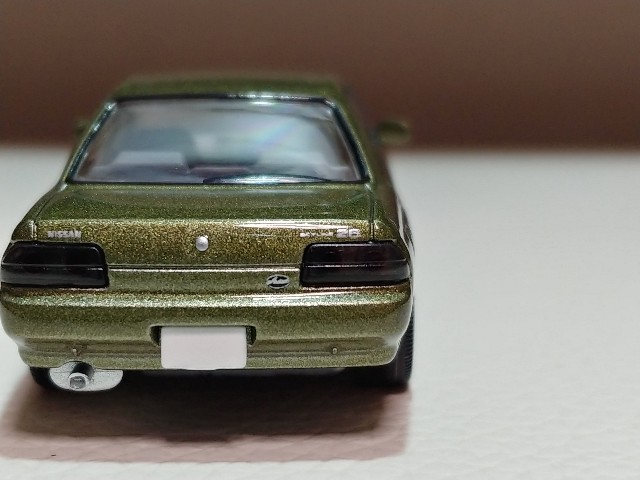 トミカリミテッドヴィンテージネオ LV-N213a 日産 スカイライン