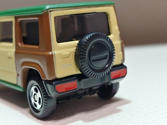 トミカ スズキ　ジムニー　ビームス 三個セット トミカ ジムニー ビームス - メルカリ