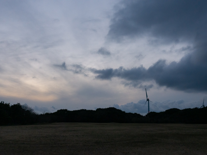 千畳敷の風力発電のプロペラ