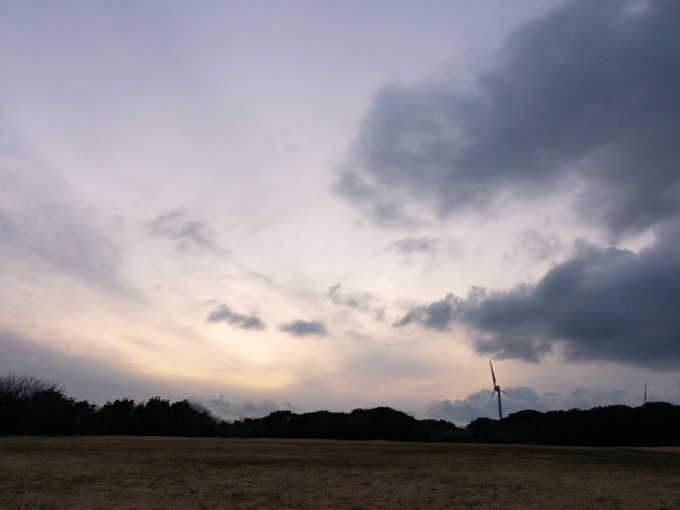 千畳敷の風力発電のプロペラ