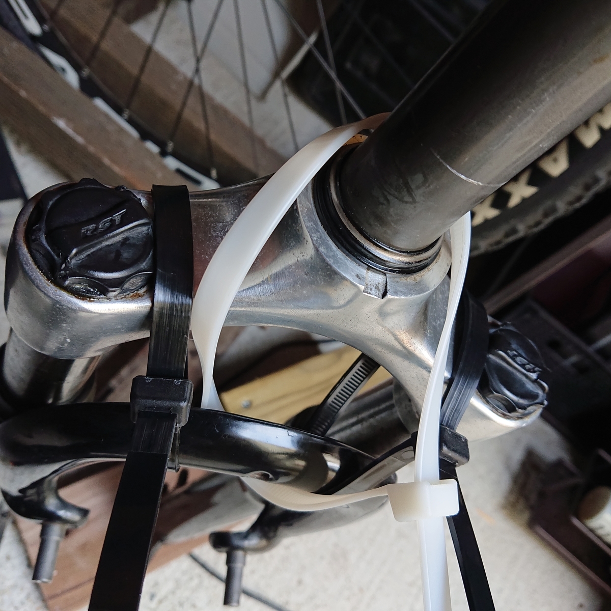 MTBルック車軽レストア 其の五 フロントフォーク - こちらyuzの自転車小屋