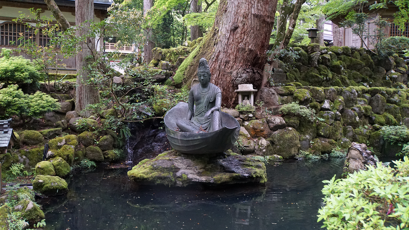 春に行った永平寺の一葉観音様