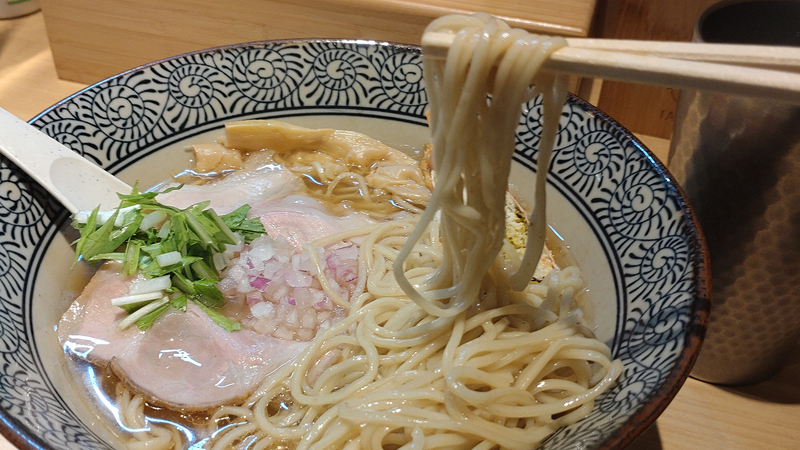 中華そば 鯱（相模原市南区松が枝町）