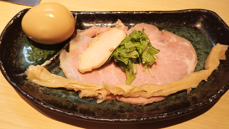 中華そば 鯱（相模原市南区松が枝町）