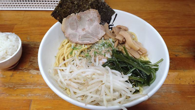 麺屋 鼎[かなえ]（相模原市南区相模大野）