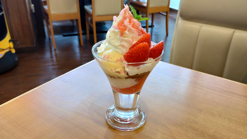 ココス 小田急相模原店 （相模原市南区南台）