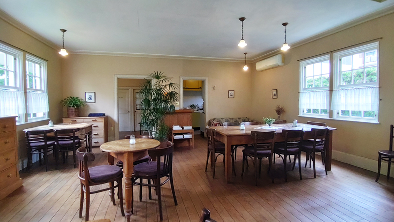 TEA ROOM BURTON〈バートン〉（相模原市南区東林間）