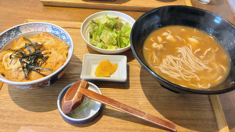 蕎麦 cafe dining いろは（相模原市南区双葉）