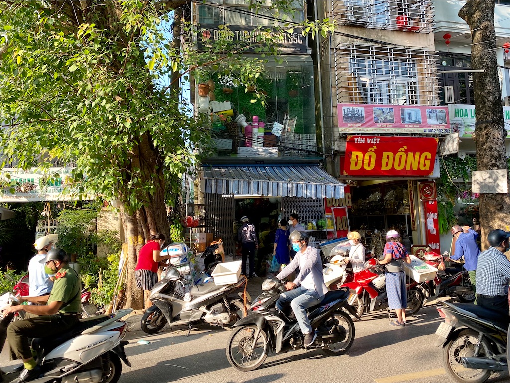 ベトナムなバイクの風景 ハノイ 21 ハノイ駄日記