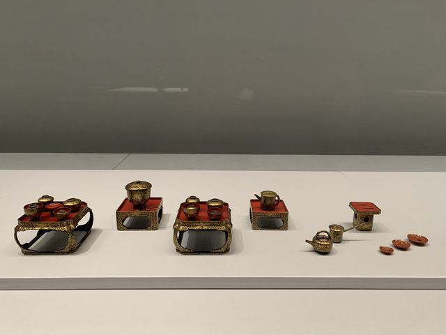 サントリー美術館 日本美術の裏の裏 と 池袋 大沪邨 だうつん の上海蟹宴会 日毎に敵と懶惰に戦う