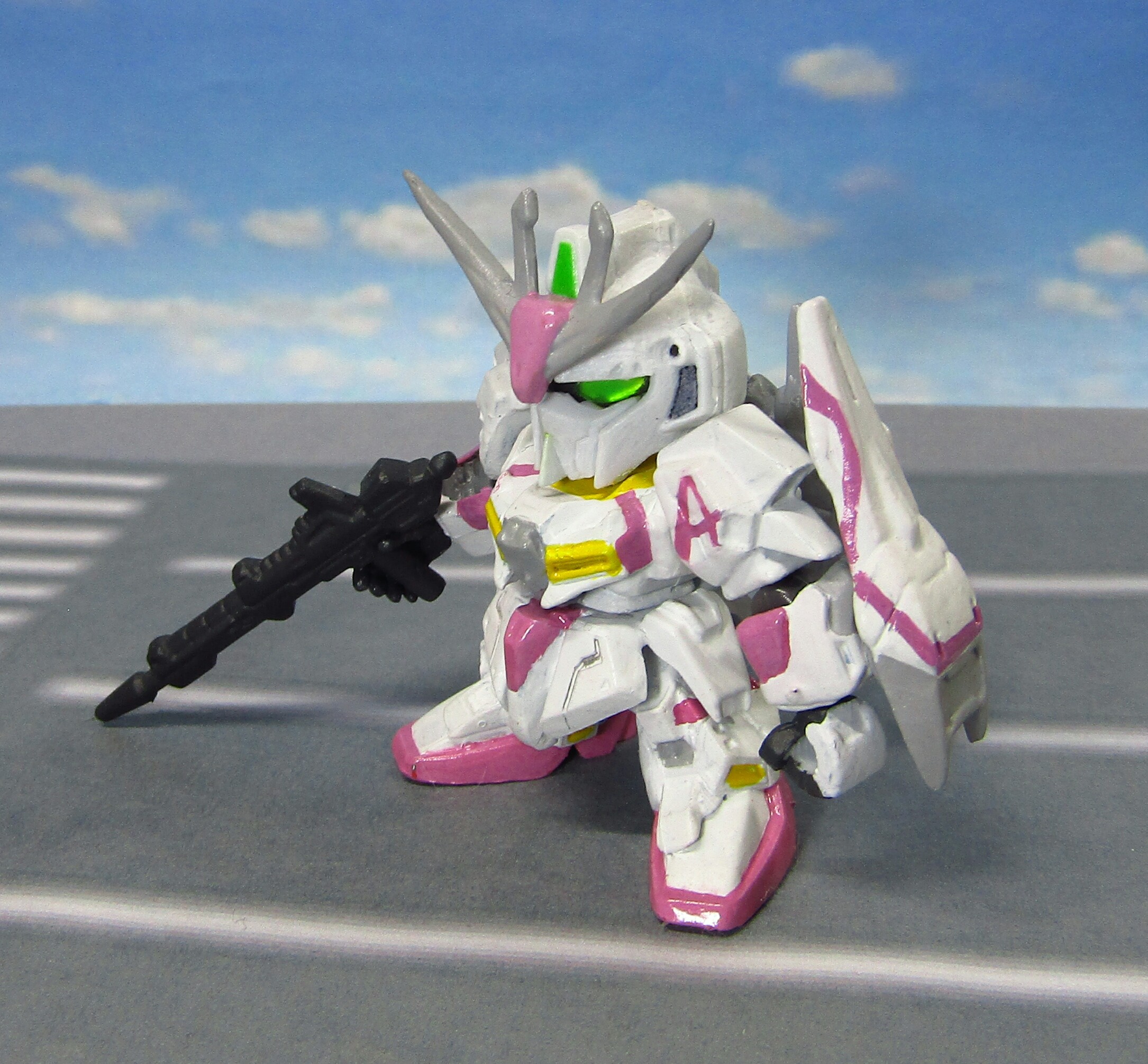 MSZ-006-3 Zガンダム3号機 【ガシャポン戦士f リペイント】 - 39某の戦士