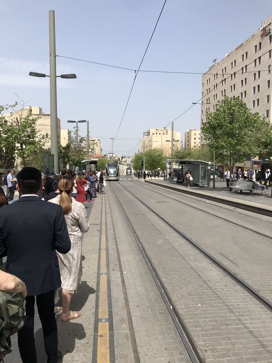 f:id:zaqq:20190610191554j:plain f:id:zaqq:20190610191554j:plain