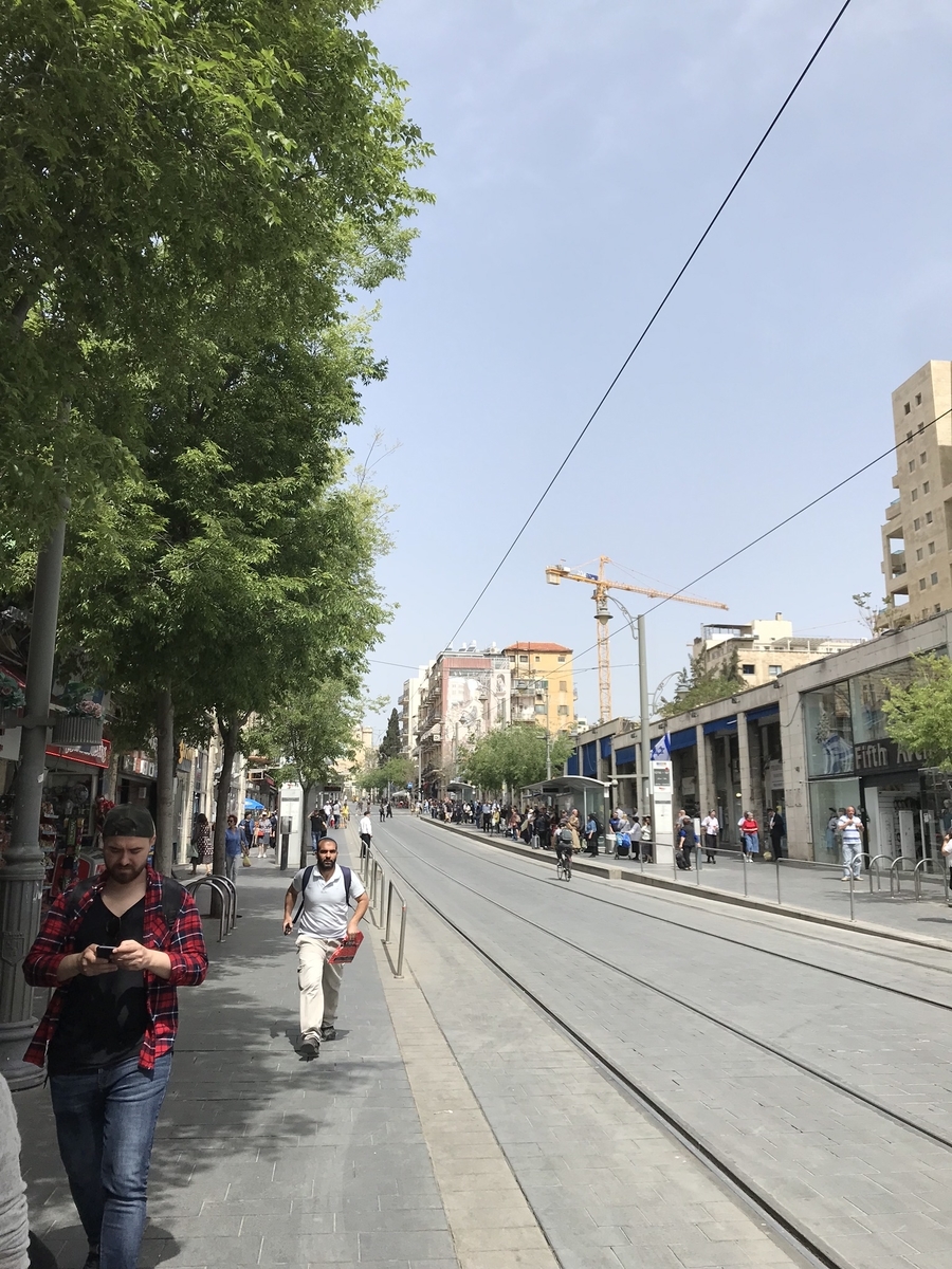 f:id:zaqq:20190610192301j:plain f:id:zaqq:20190610192301j:plain