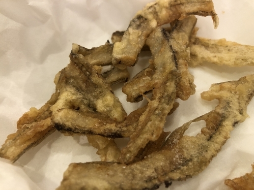 お魚。魚。ギョ。シロギス。千葉。釣り。海岸。ボード。ボート釣り。結果。26匹。天ぷら。骨。煎餅。揚げ。