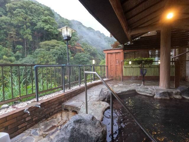 湯河原温泉 大滝ホテル 大自然を感じる展望露天風呂に日帰り入浴 湯河原温泉 大滝ホテル 大自然を感じる展望露天風呂に日帰り入浴
