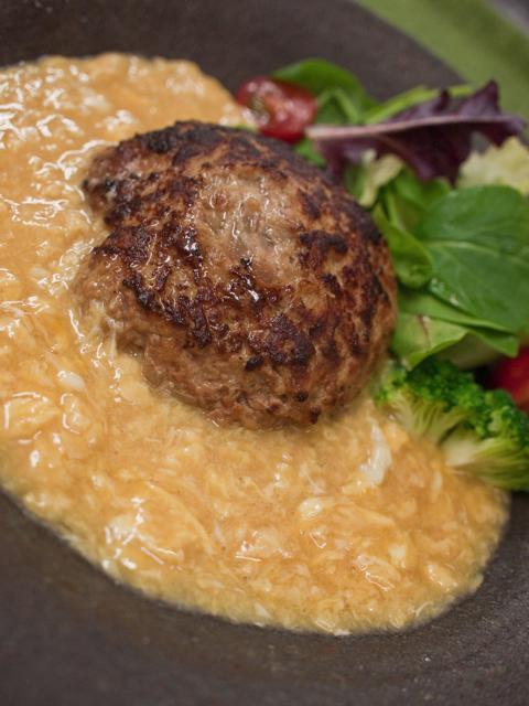 煮込みTAMAGOハンバーグ定食