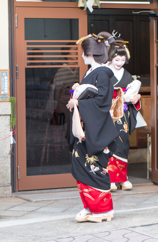 京都花街・芸舞妓さんの始業式（宮川町篇） - ROCK CD & DVD BUYER'S