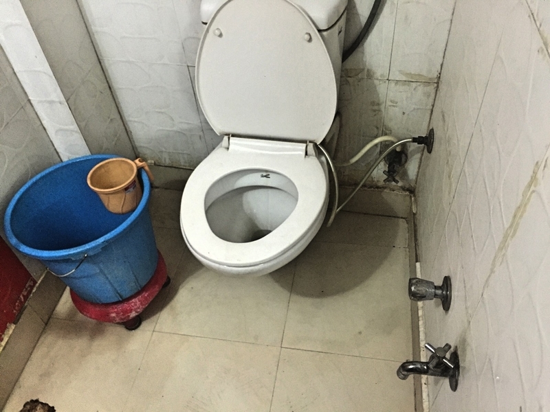 1stdaytoilet.jpg 1stdaytoilet