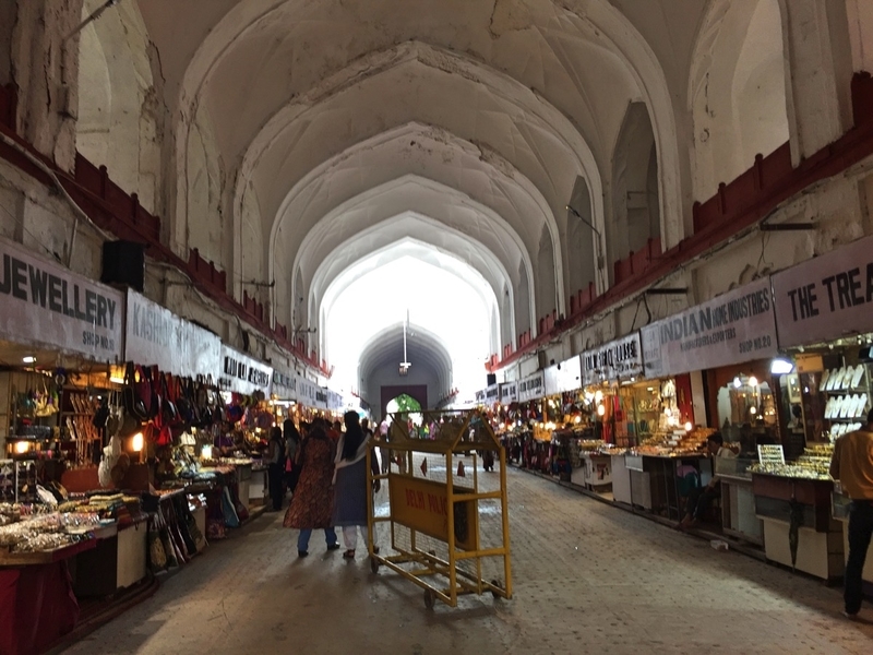 lalshop.jpg Lalshop