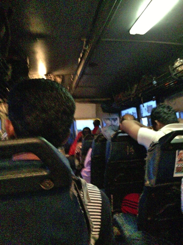 inidabus2.jpg Inidabus2