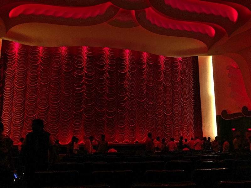 theater2.jpg Theater2