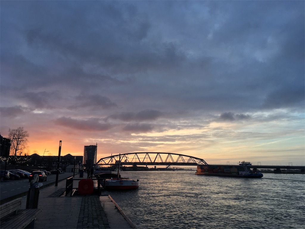 f:id:zevenentwintig27:20190331065938j:image