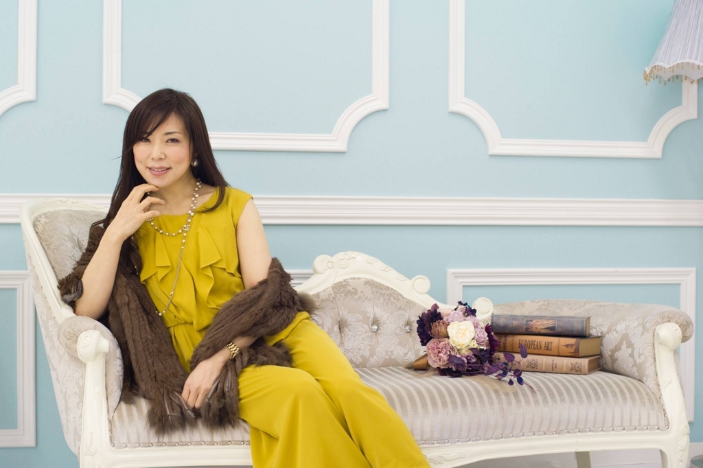 「婚活力」をアゲる、女子のお作法♡ 愛される「しぐさ」を制圧せよ☆ by 小原綾子