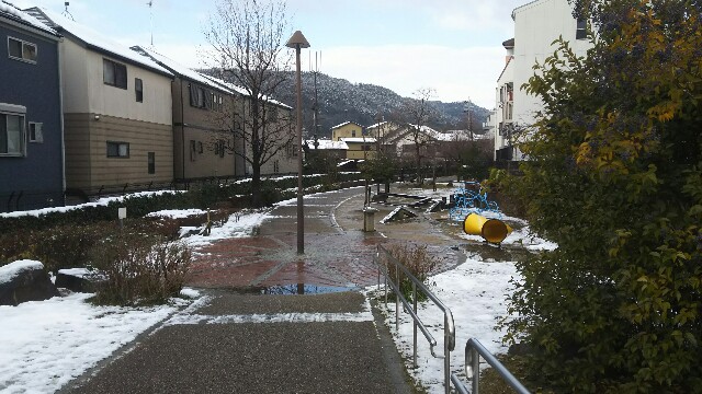雪の アクアパーク東山 と京阪京津線廃止区間ぶらり歩き なんでも