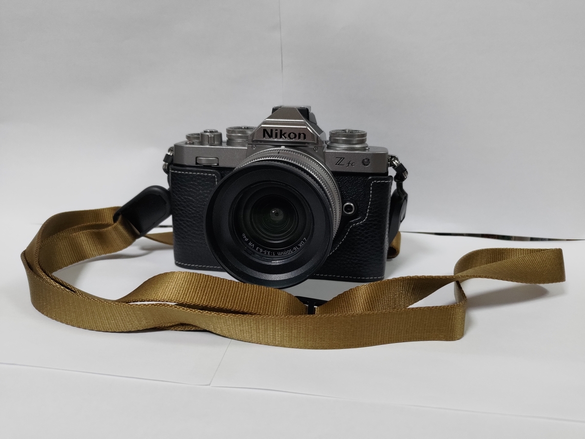 Zfc・NIKKOR Z DX 16-50mm f/3.5-6.3 VR】軽くてコンパクト