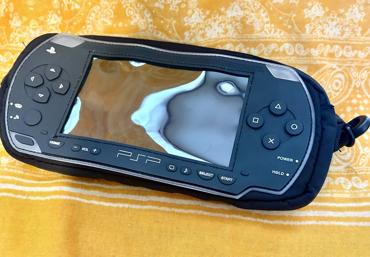 ZARAの「PSP™ クロスボディバッグ」を購入してみた！ - ろーのゲーム備忘録