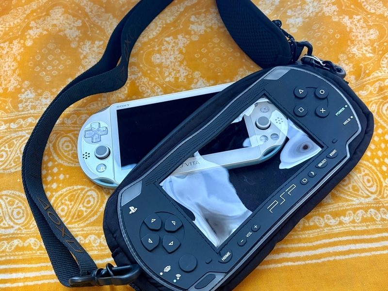 ZARAの「PSP™ クロスボディバッグ」を購入してみた！ - ろーのゲーム備忘録