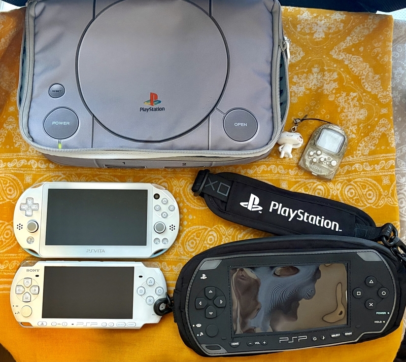 ZARAの「PSP™ クロスボディバッグ」を購入してみた！ - ろーのゲーム備忘録
