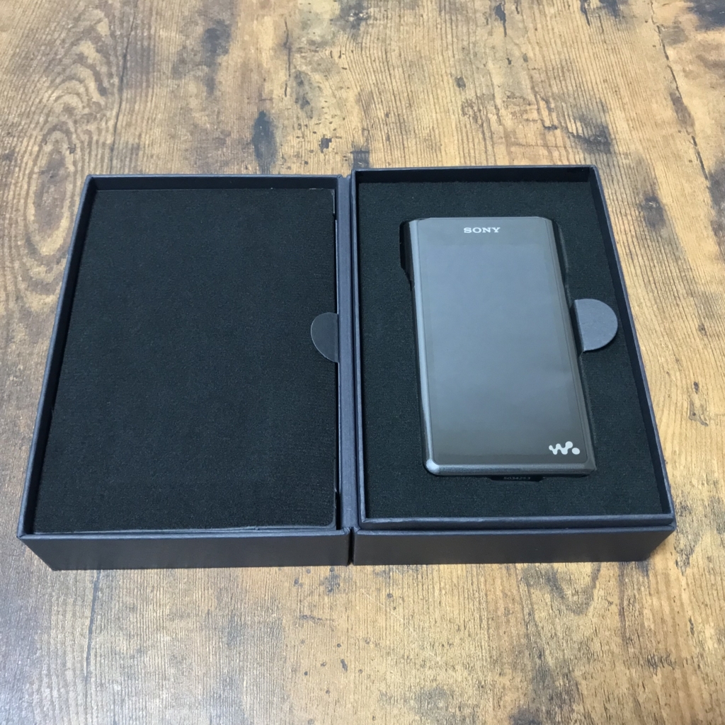 レビュー】SONY NW-WM1A 久しぶりに買いました”ウォークマン