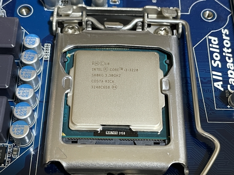 自作ＰＣ用中古パーツセット　CPU ビデオカード メモリ SSD 自作PC用中古パーツセット CPU ビデオカード メモリ SSD
