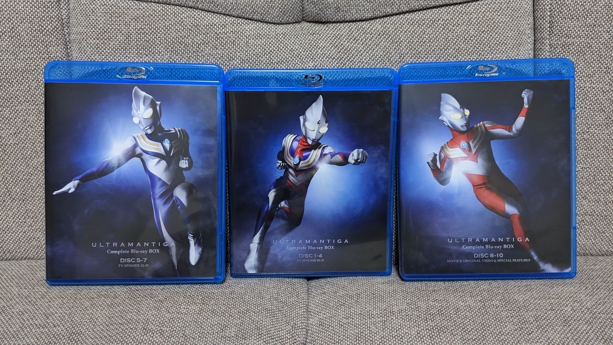 ウルトラマンパワード Blu-ray BOX〈5枚組〉 ウルトラマンパワード Blu-ray BOX〈5枚組〉 - メルカリ