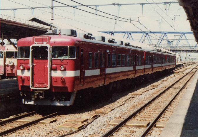 旧北陸色の413系電車 - ぞうまさの昔の鉄道写真集