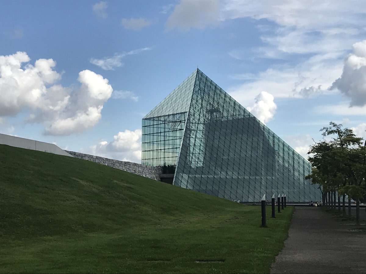 散歩 モエレ沼公園で雨に降られ ランチはミア ボッカでイタリアン 酒と美食と温泉と