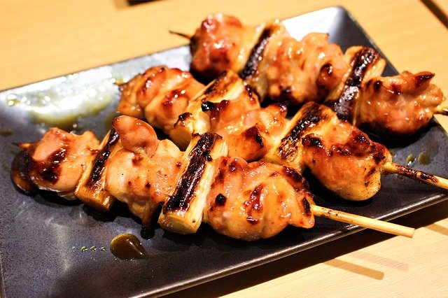 ボジョレー・ヌーボーに合うおつまみ 焼き鳥