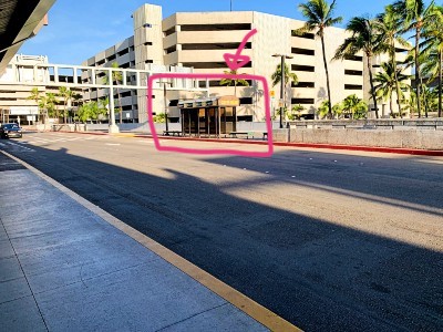 ホノルル空港からワイキキまで路線バスの旅・THE BUS（ザ・バス）の乗り方