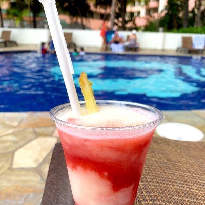 「アウトリガー・ワイキキ・ビーチリゾート滞在記」ビーチの上にあるホテル - おすすめ！ホテル宿泊口コミ（ハワイ編）