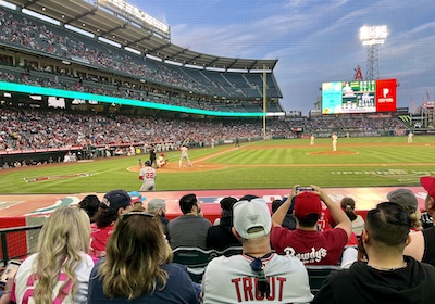 【2023年最新】エンゼルス大谷翔平観戦レポート 4月ホーム開幕戦〜良い席で見る裏技やサインやボールをもらう方法