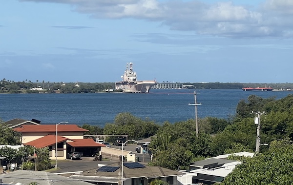 【ハワイ2024年最新】絶対お得！西海岸オプショナルツアーで新鉄道「Skyline」、絶景のピンクピルボックス、アウラニ（コオリナ）、ワイケレアウトレットモール、全部体験できる！