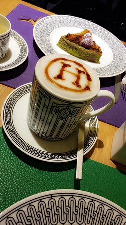 パリ★エルメスのレストラン