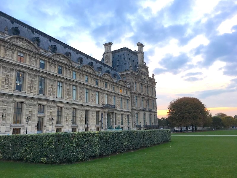 パリ弾丸旅行記3日目★バトビュスでシテ島をぐるっとまわってルーブルへ★