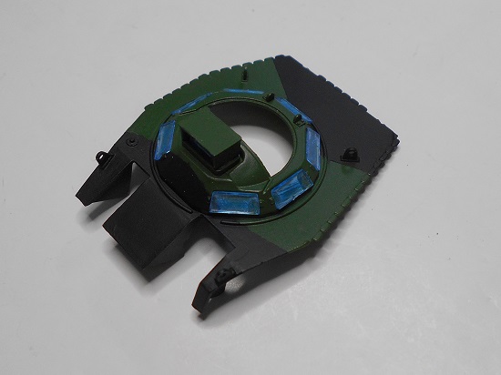 （32）1/35 陸上自衛隊水陸両用車 AAV7A1を作ります。細かい部分の塗装。